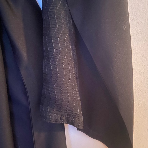 Nukhbaa Premium Abaya from Dubai - Picture 7 of 9